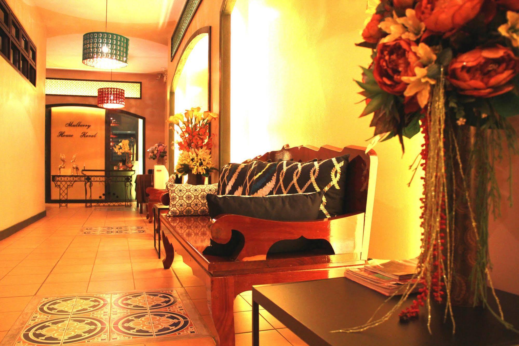 Mulberry House Hotel Pak Thong Chai Exterior photo